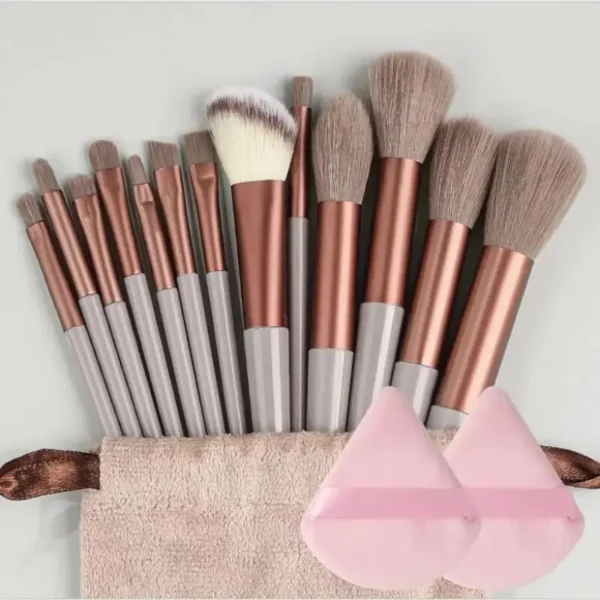 Makeup Brush Set - Image 41