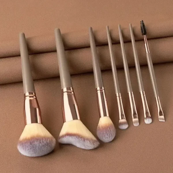 Makeup Brush Set - Image 8
