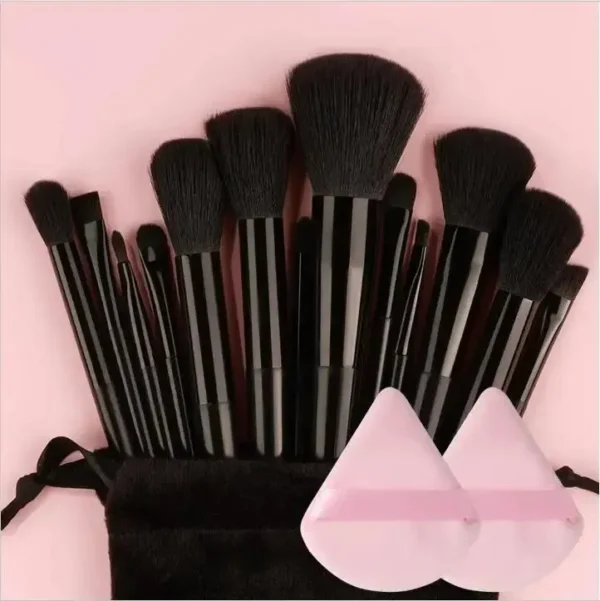Makeup Brush Set - Image 29