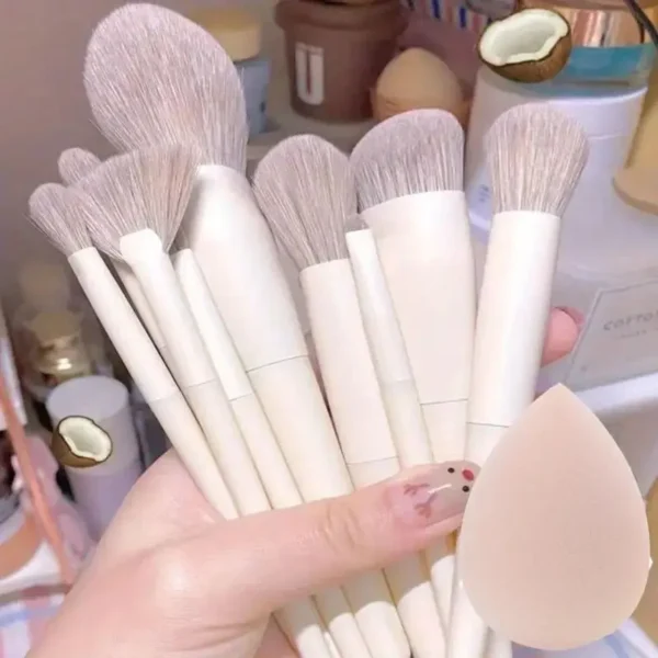 Makeup Brush Set - Image 17